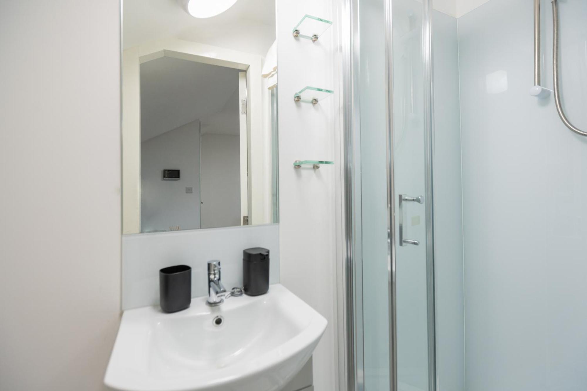 Spacious And Modern Studio In London G Luaran gambar